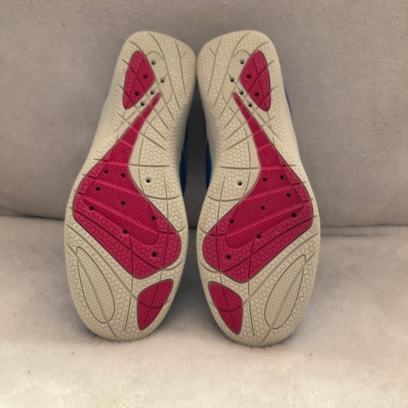 NWT Lands End sz 8 Water Shoes Blue & Pink - Picture 3 of 8